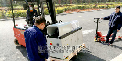 XWP-10型高溫旋轉(zhuǎn)彎曲疲勞試驗機順利通過驗收